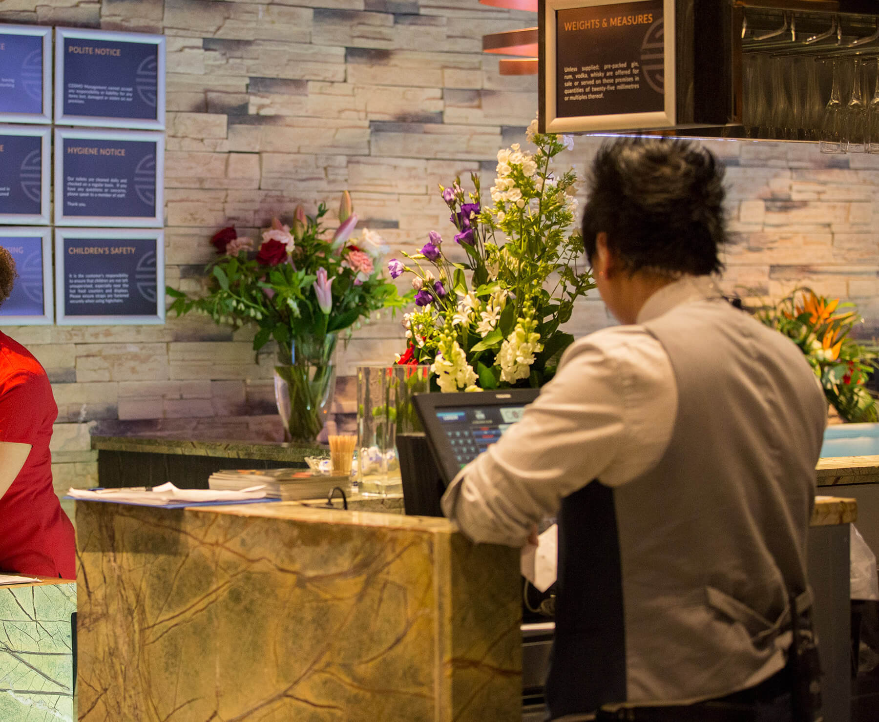 Waiting Staff (Fulltime/Part ) (BO) World Buffet Restaurants